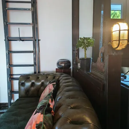 Magnifique De 250 M2 *
